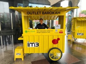 Indosat Region Sumatera Salurkan Outlet Barokah IM3 bagi Masyarakat di Area Sekitar Site