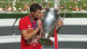 Benjamin Pavard Resmi Berkostum Inter Milan