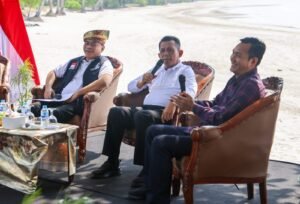 Bersama Menkominfo RI dan Ketua KPI Pusat, Gubernur Ansar Jadi Narsum Dialog ‘Penyiaran Merawat Perbatasan’