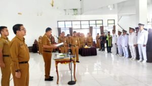 79 Pejabat Administrator dan Pengawas di Pemerintahan Kabupaten Natuna Dimutasi