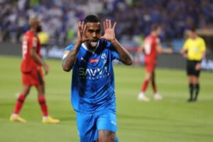Pemain Termahal Dunia Belum Debut
