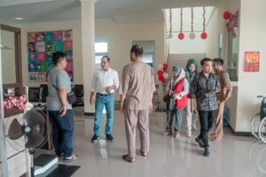Desak Pemda Perbaiki Layanan Puskesmas di Hinterland