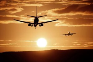 Seorang Penumpang Alami Diare Sepanjang Perjalanan, Penerbangan Delta AirInes Terpaksa Mendarat Darurat
