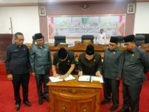 DPRD dan Pemda Natuna Sepakati dan Tandatangani KUA dan PPAS Perubahan 2023