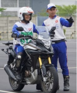 Honda Mengenalkan Standar SNI dalam Memilih Helm Motor yang Ideal