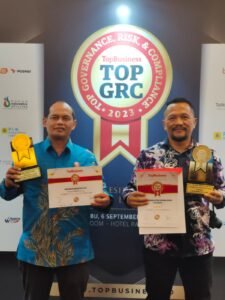 PT PLN Batam Raih Dua Penghargaan TOP GRC Awards 2023