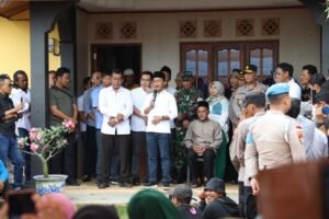 Sosialisasi Pengembangan Program Strategis Nasional, Menteri Bahlil Temui Masyarakat Rempang