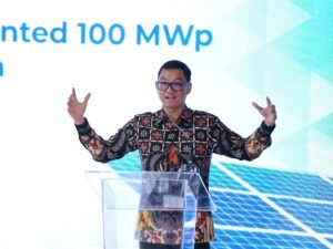 PLTS Ground-Mounted Terbesar Di Indonesia dibangun di Purwakarta