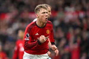 Mau Rombak Skuad, MU Target Empat Pemain Baru