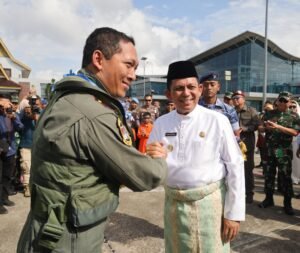 Gubernur Kepri bersama Forkopimda Sambut Kedatangan Tiga Pesawat Tempur TNI AU