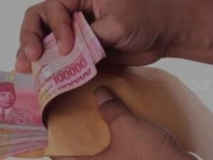Caleg di Bengkong Diduga “Main” Politik Uang, Bawaslu Batam “Diam?”