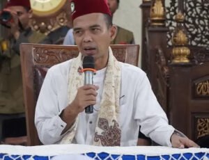 Ini Penjelasan Ustadz Abdul Somad Tentang Mengenakan Headset saat Puasa, Simak Penjelasannya