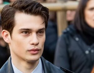 Hal Menarik dari Pemeran Hayes di FIlm The Idea of You (2024), Nicholas Galitzine