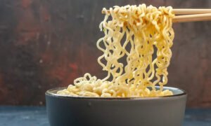 Mulai Sekarang Anda Jangan Sarapan Mie Instan, Bisa Picu Penyakit Jantung
