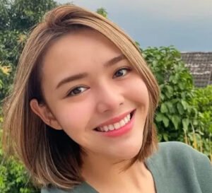 Diminta Netizen Klarifikasi Soal Hubungannya dengan Arya Saloka, Amanda Manopo Kesal
