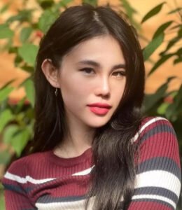 Ini Kata Netizen Soal Selegram Zoe Levana Masuk Jalur Bus Way