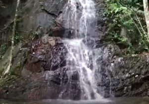 Air Terjun Gunung Bintan Diminati Turis Singapura dan Malaysia
