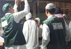 Pakai Jasa Pendorong Ilegal di Masjidil Haram, Jamaah Embarkasi Surabaya Diamankan Askar