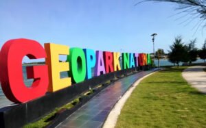Berkunjung ke Ranai Tak Sedang Wisata Bahari Kotanya Tenang dan Keramahan Penduduk