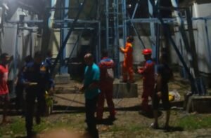 Remaja di Batam Hobi Panjat Tower, Baru Turun saat Diimingi Rokok dan HP