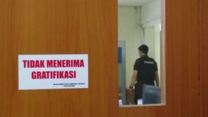 Dugaan Korupsi, Ruangan Kerja Direktur RSUD Batam Digeledah Jaksa