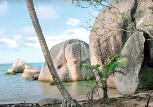Wisata Batu Kasah Jadi Primadona Wisatawan Saat Berkunjung ke Natuna
