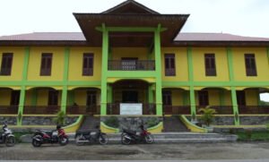 Wisata Budaya di Kabupaten Lingga Wajib Mengunjungi Museum Linggam Cahaya yang Menyimpan Barang-barang Kuno dan Bersejarah