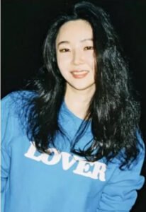 Source Music Mengajukan Gugatan Ganti Rugi Terhadap Min Hee Jin