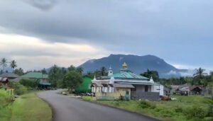 Wisata Alam, Budaya dan Sejarah Paket Lengkap Berwisata ke Daik Lingga