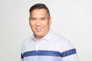 Ini Perasaan Nyanyang Ketika Diperintah Partai Nyalon Wakil Gubernur Kepri