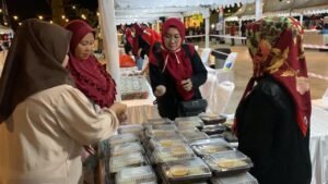 Antusiasme Warga di Program Makan Gratis Pemprov Kepri, Setengah Jam Makanan Ludes