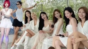 Girls’ Generation Reuni Ulang Tahun ke-17, Makin Memukau dengan Baju Serba Putih