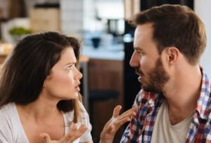 Untuk Perempuan-perempuan Yang Sedang Mencari Suami, Hindari Pri-Pria ini