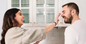 Inilah Prilaku Suami-Suami Yang Mendpatkan Rasa Hormat dari Istri, Sudahkah Anda Melakukannya?