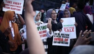 Memperingati Setahun Tragedi Bentrokan, Warga Pulau Rempang Bacakan Sumpah