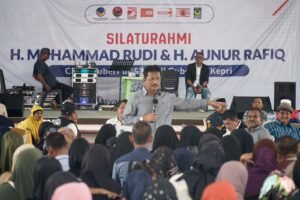 Rudi-Rafiq Menyalakan Kembali Harapan Warga Pulau Buru untuk Melihat Kepri Maju