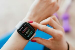 Ingin Smartwatch Kamu Bertahan Lebih Lama dan Berfungsi Optimal? Berikut Ini Tipsnya