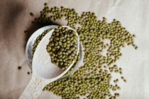 Manfaat Secangkir Kacang Hijau; Kaya Asam Folat, Zat Besi hingga Anti Kanker