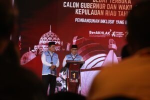 Debat Cagub Kepri – Ansar Sindir Rudi: Harusnya Berpedoman kepada RZWP3K, Bukan PP 41