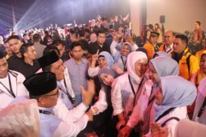 Tim Yel Yel Ansar Nyanyang Ramaikan Debat Pilkada Kepri