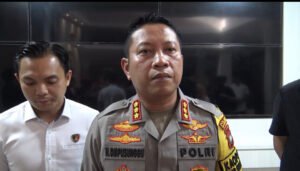 Penghuni Harbourbay Residence Terjebak di Lift, Bayi Nyaris Kehabisan Oksigen