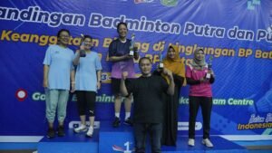 Pertandingan Badminton Antar Pegawai BP Batam Sukses Digelar