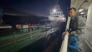 Bakamla RI Bantu Kapal Mongolia yang Hanyut di Perairan Kepri