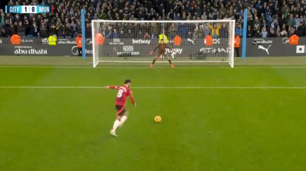 Liga Inggris, Pembalikan Dramatis MU Bungkam Man City 2-1