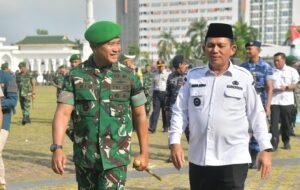 Ansar dan Kapolda Kepri Dampingi Pangdam I/BB Pimpin Apel Gelar Pasukan Pengamanan Nataru