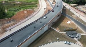Fly Over Laksamana Ladi Aman Dilalui