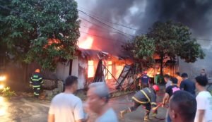 Kebakaran di Asrama Polisi Baloi Batam, Empat Rumah Hangus