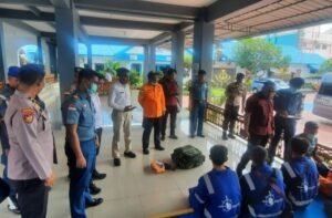 Kapal Diduga Bawa PMI Ilegal Tenggelam di Perairan Karimun, Nakhoda dan Balita Hilang