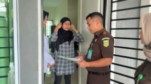 Kejaksaan Negeri Batam Amankan Buronan Kasus Pencurian di Perumahan Costarica