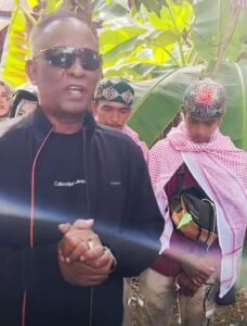 Datuk Seri Salim Abdul Rahman Beri Kejutan: Tiket Umrah untuk Orang Tua Hendy